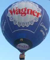 Ballonwerbung der Firma Wagner
